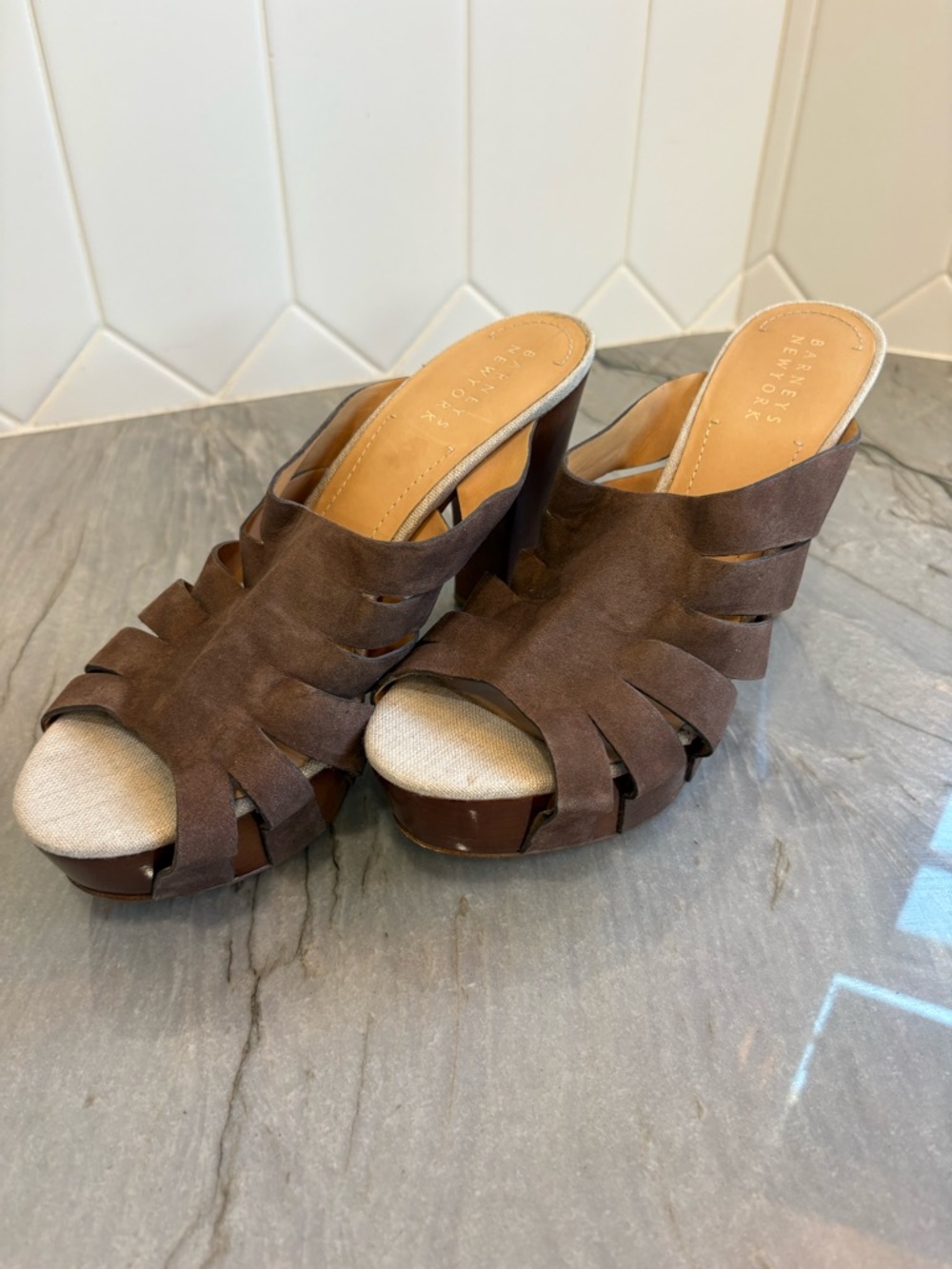 Barneys New York Brown Suede Strappy Platform Mules size 9